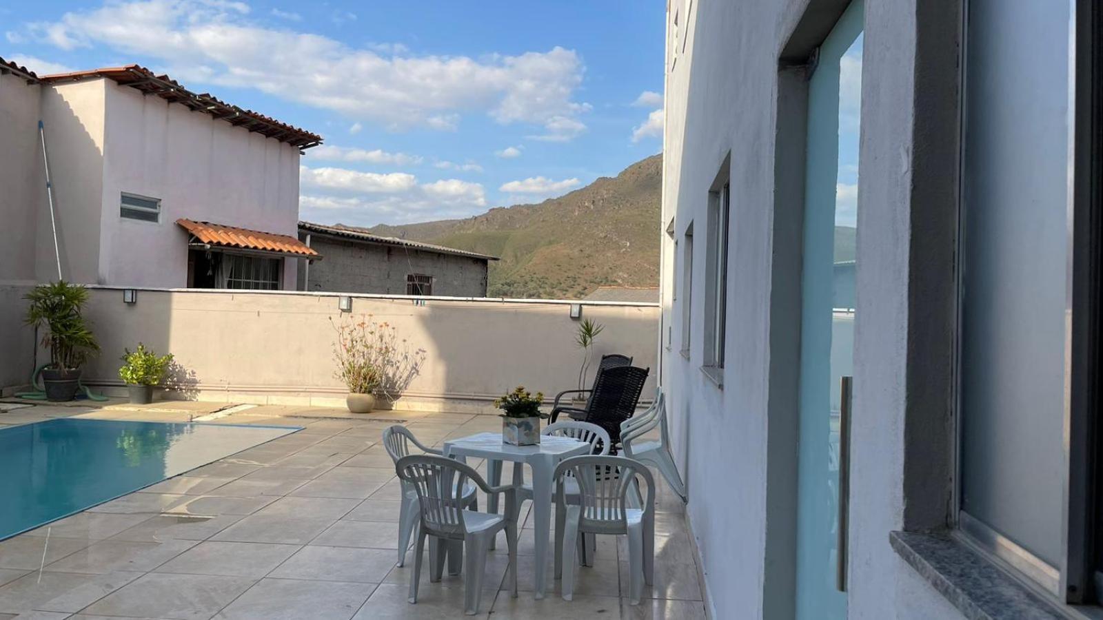 Ap 3 Flores Com Piscina Aquecimento Solar E Churrasqueira Apartment Ouro Preto (Minas Gerais)